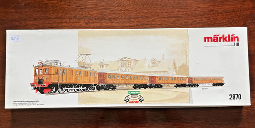 Locomotive électrique 3 - +,